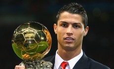 开云体育-意甲焦点战之夜，布克如何成为攻防转换的隐形引擎