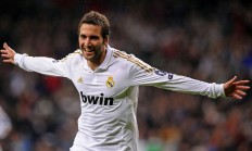 开云体育中国-绿茵场与地缘棋盘，当西甲德比遇见欧陆风云