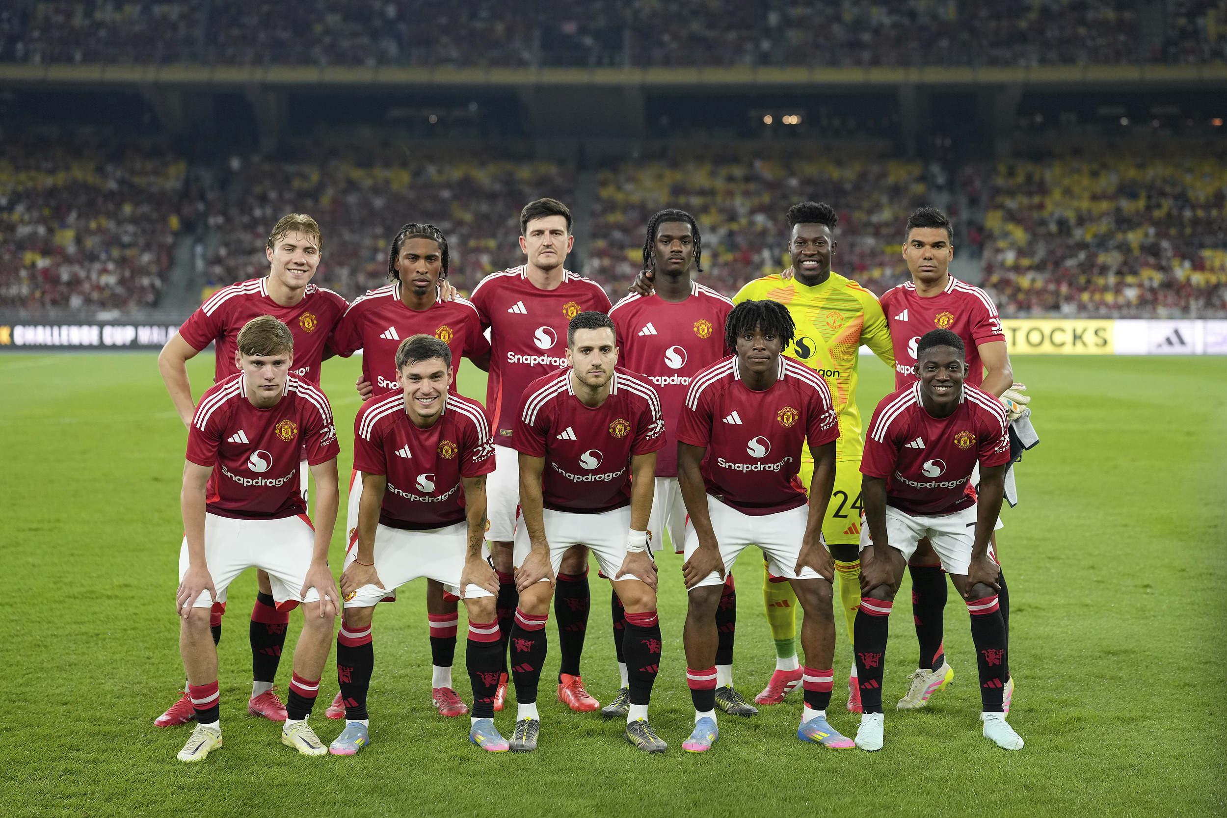 关于曼联与巴萨将在重要足球赛事中交锋的信息