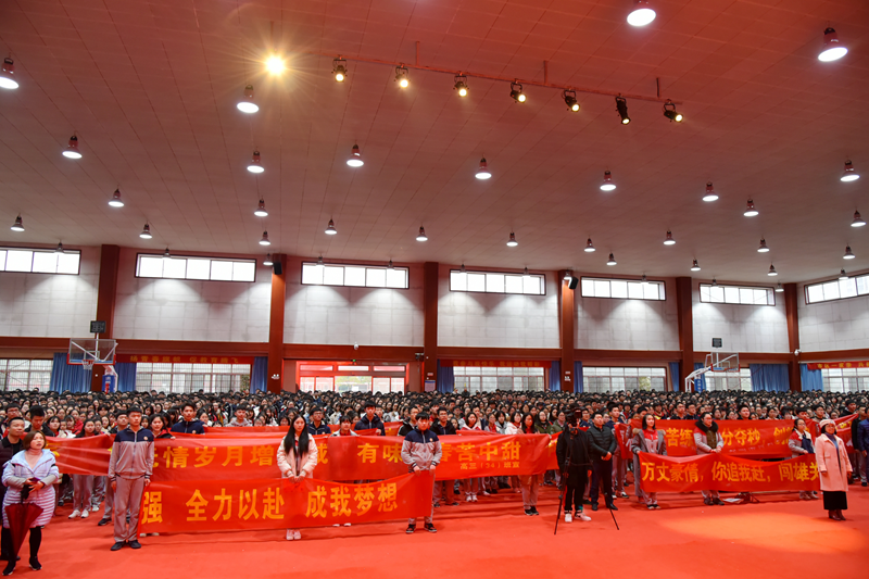 法兰克福千淘百揩,全力以赴八分之决巅 法兰克福千淘百揩,全力以赴八分之决巅