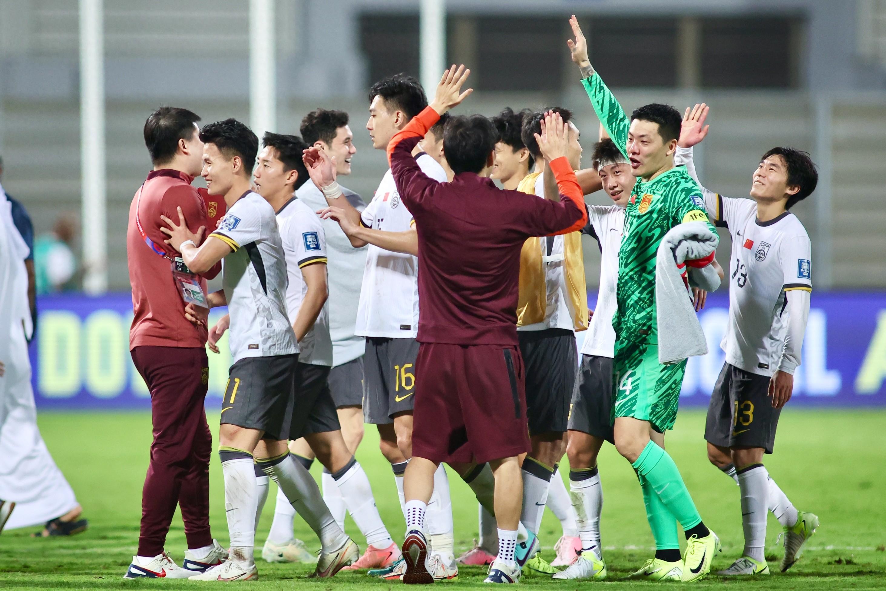 包含匈牙利队奋力拼搏，取得重要胜利的词条