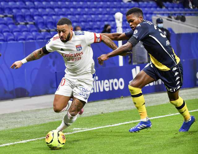 里昂球员之间的默契合作令人震撼的简单介绍