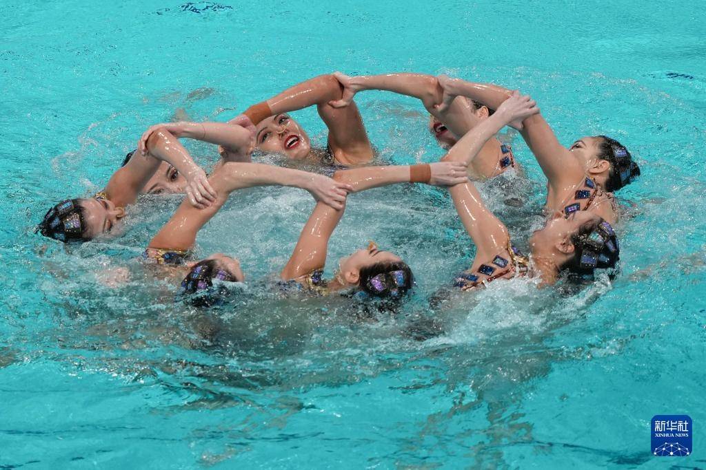 打破传统,花样游泳队创下新高的简单介绍 打破传统,花样游泳队创下新高的简单介绍