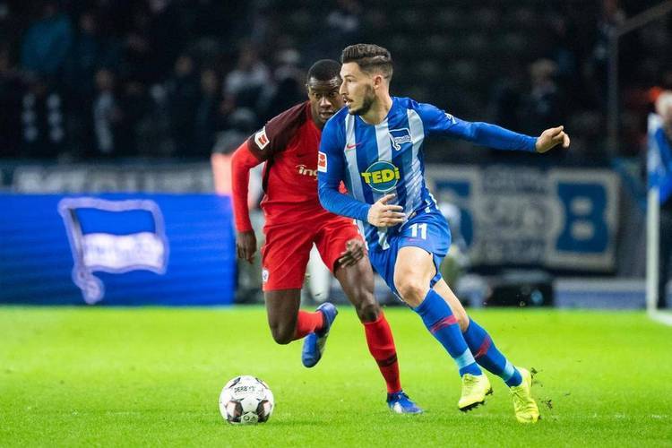 柏林赫塔对阵斯图加特，拼尽全力争取胜利的简单介绍