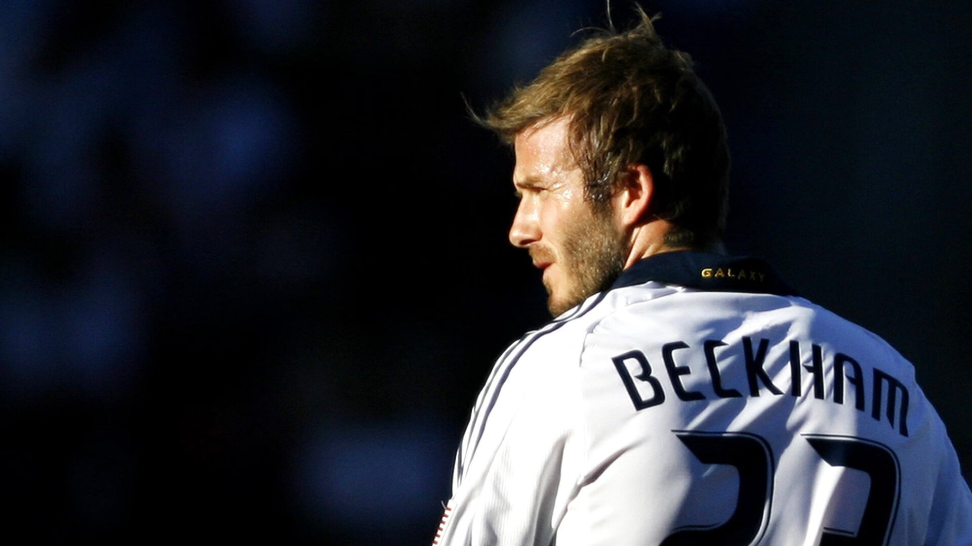 米切尔存在感拉满撕裂防线，开拓者铁血封锁终结步行者连胜