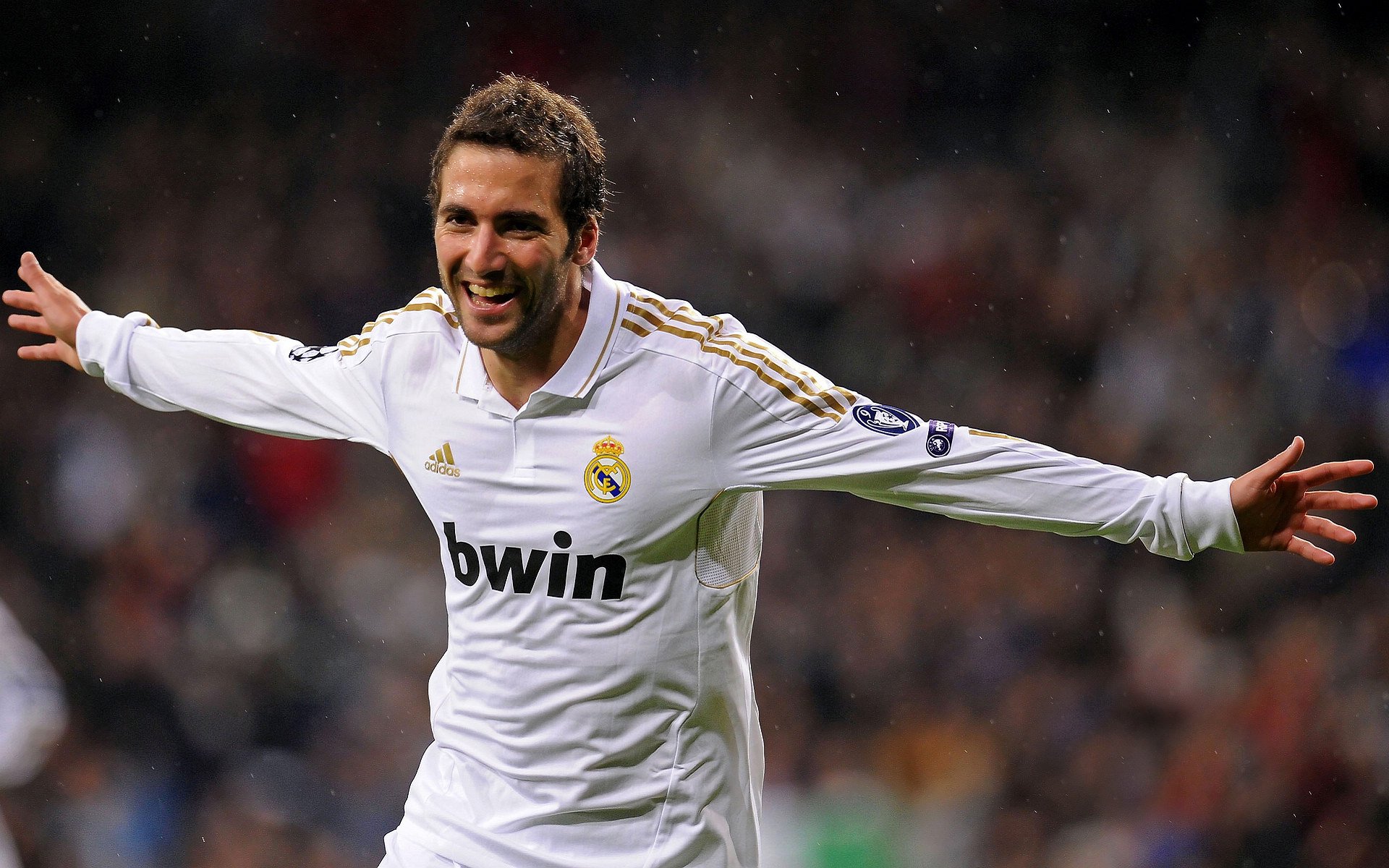 绿茵场与地缘棋盘，当西甲德比遇见欧陆风云