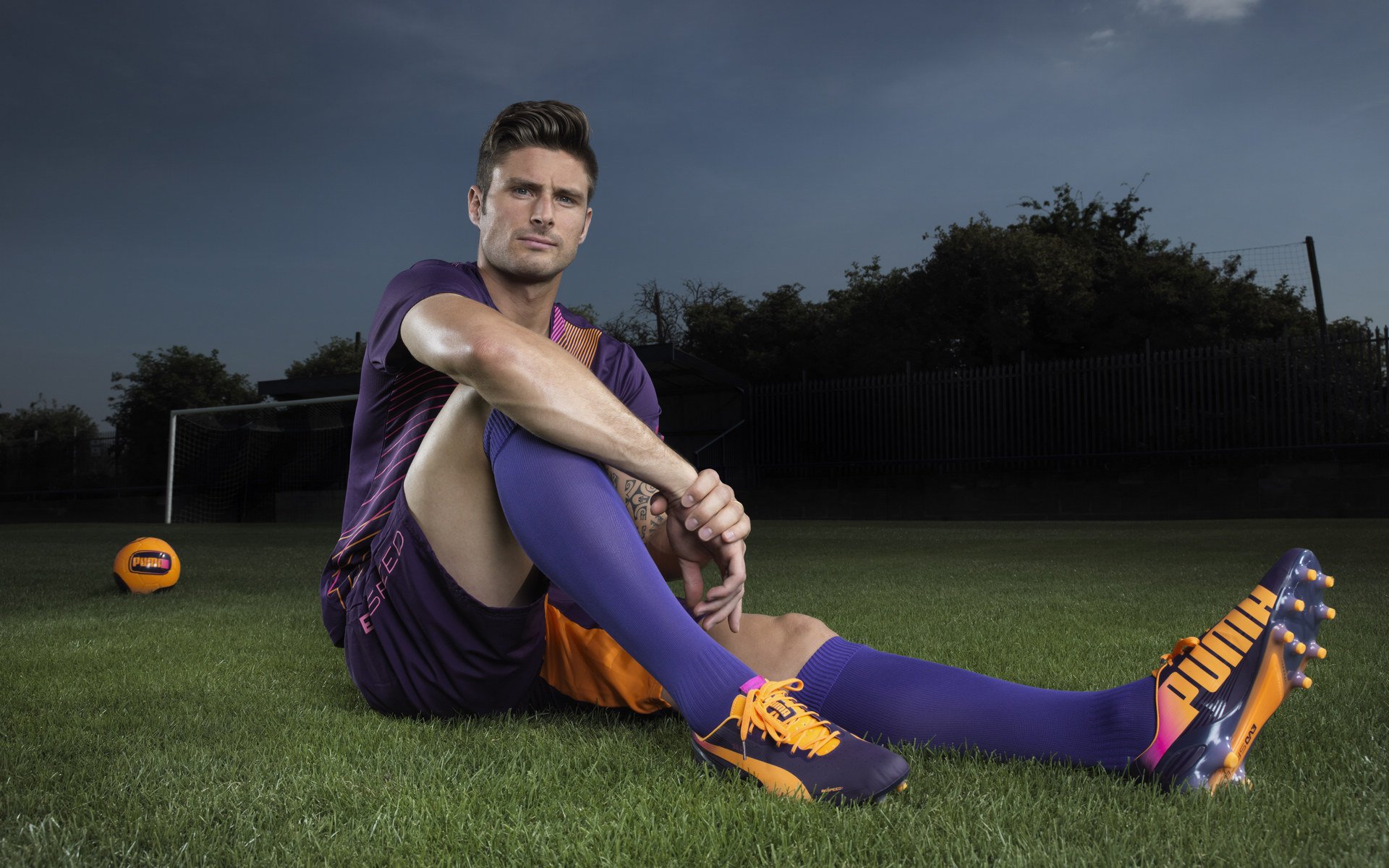 克瓦拉茨赫利亚一手掌控比赛走势，卡塔尔巧妙策略带走伊朗