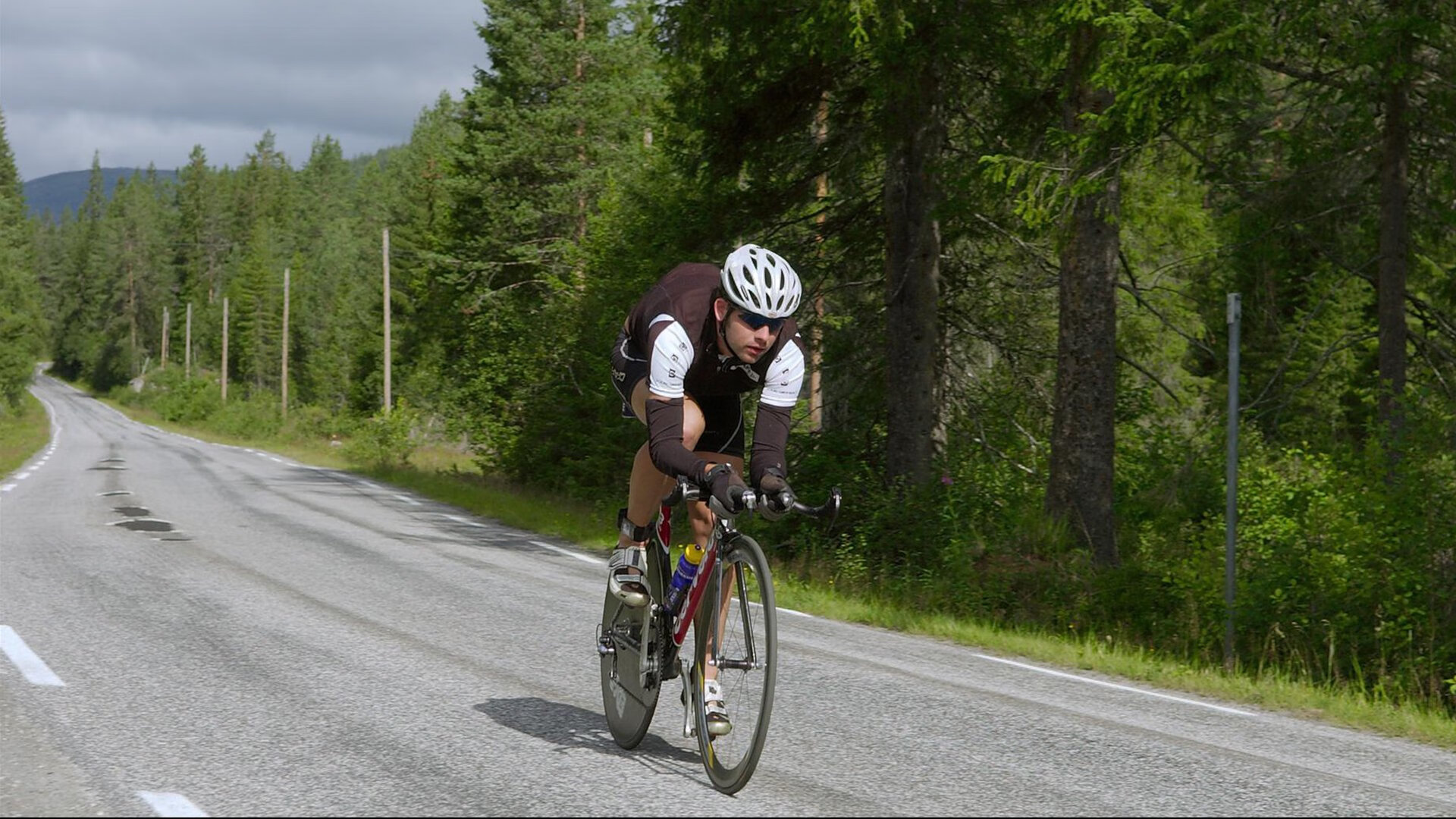 门迪点燃威斯特法伦，多特蒙德战术碾压AC米兰