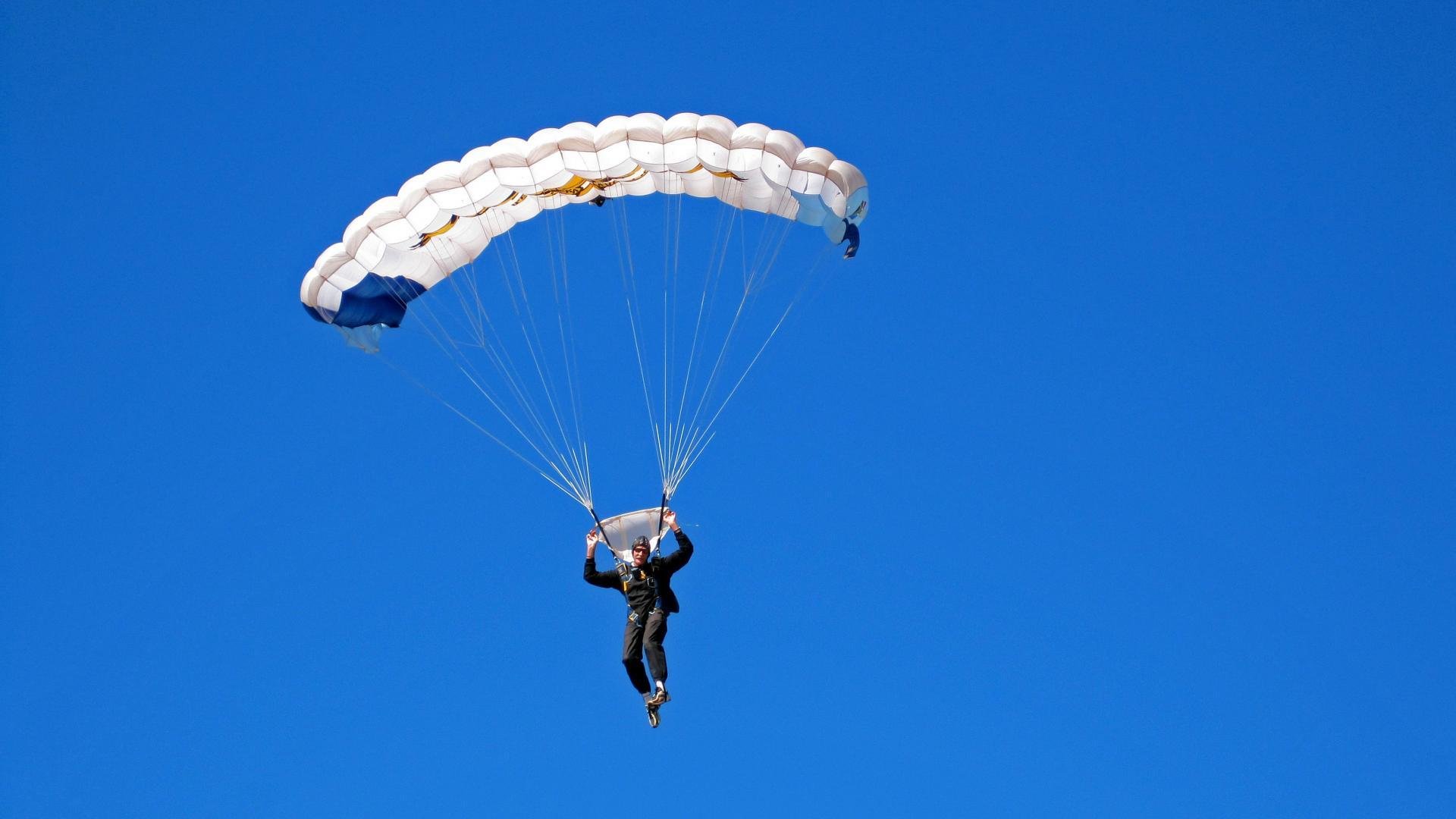 逆转的艺术,梅德韦杰夫年终总决赛的统治性宣言