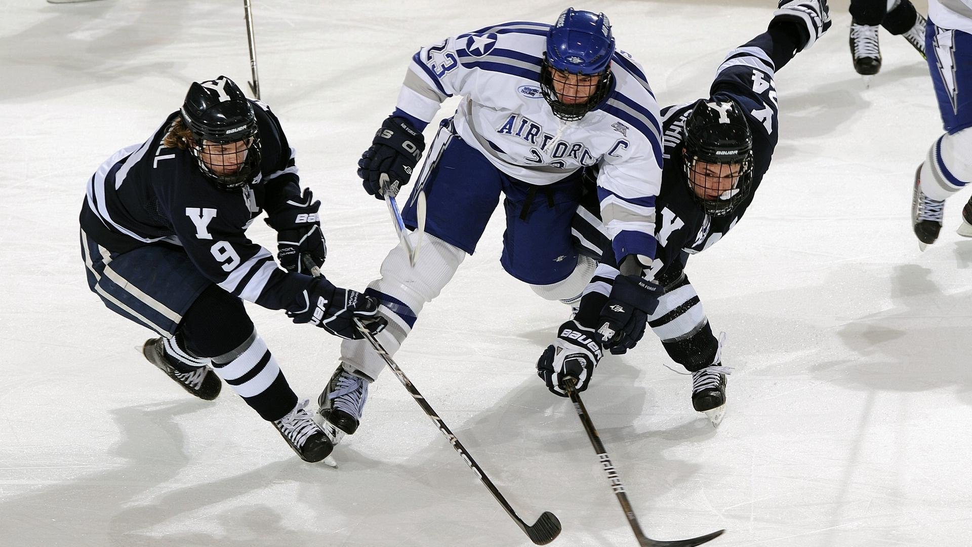 赛道新秩序，索伯力克梅赛德斯，诺里斯统治全场